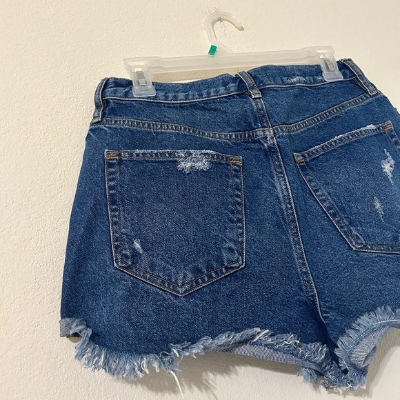 NWT Free People We The Free Deep Sea Blue Distressed Cotton Rolled Size 30 Short - Picture 7 of 11